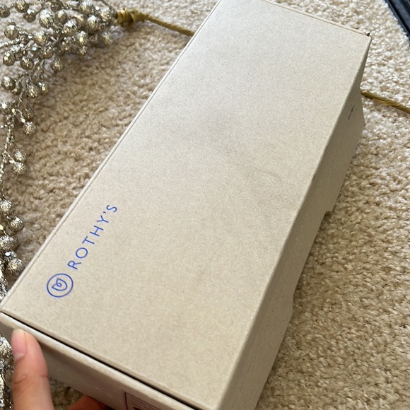 Rothy’s Grey Birdseye Round Toe Flats - Picture 3 of 7